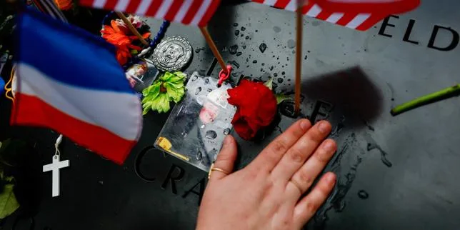 EN DIRECT, 25 ans du 11-Septembre : la cérémonie de commémoration des attentats de 2001 commence à Ground Zero, à New York