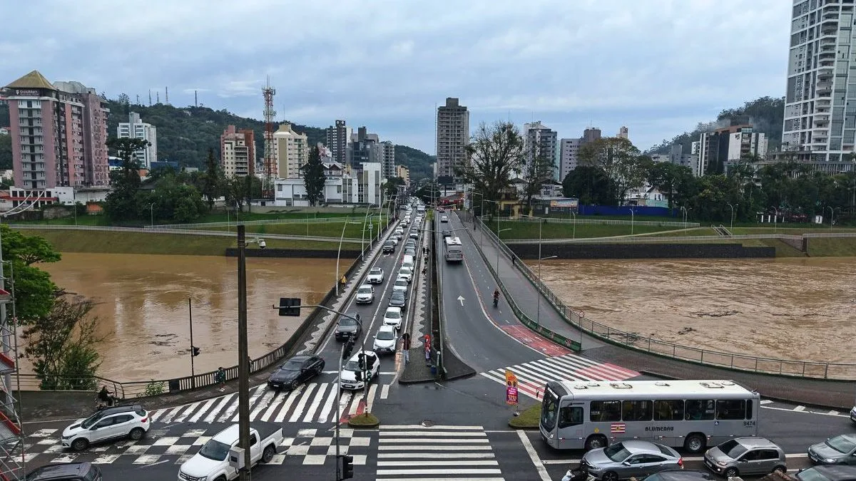 ‘Maior impacto será agora’: El Niño tem 98% de chance de seguir muito forte e traz alerta para Blumenau