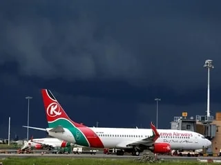 « Ligoté » par l’équipage d’un avion, un passager meurt après avoir fait un malaise juste avant l’atterrissage