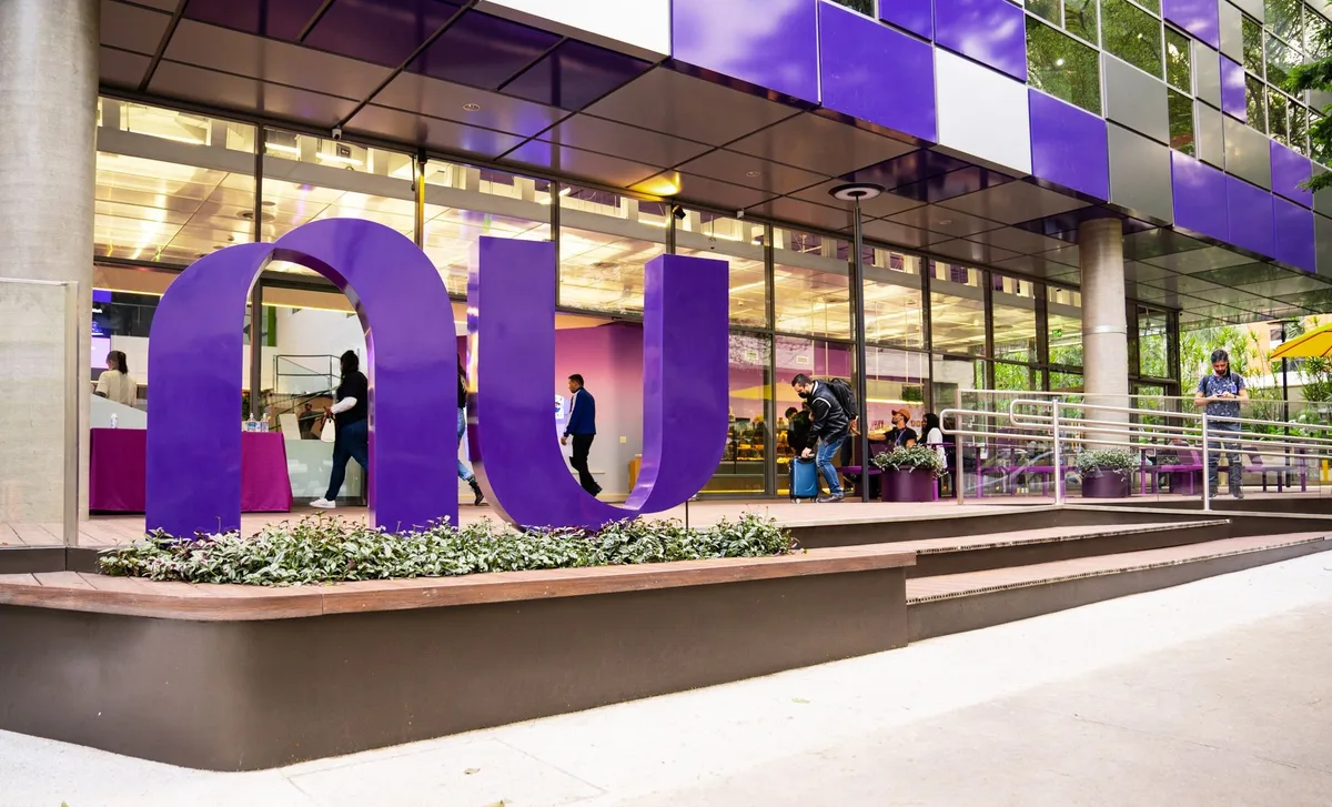 Nubank abre inscrições para Programa de Estágio 2027 com foco em IA
