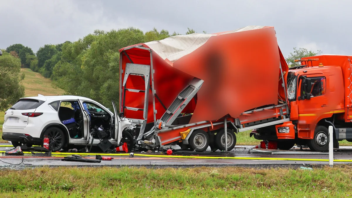 Jugendliche sterben bei Unfall: Angehörige sammeln Spenden für Familien der Teenager