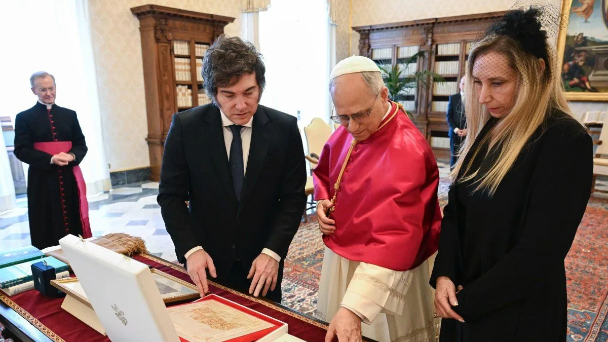 El Gobierno analiza decretar asueto o feriado por la visita del papa León XIV