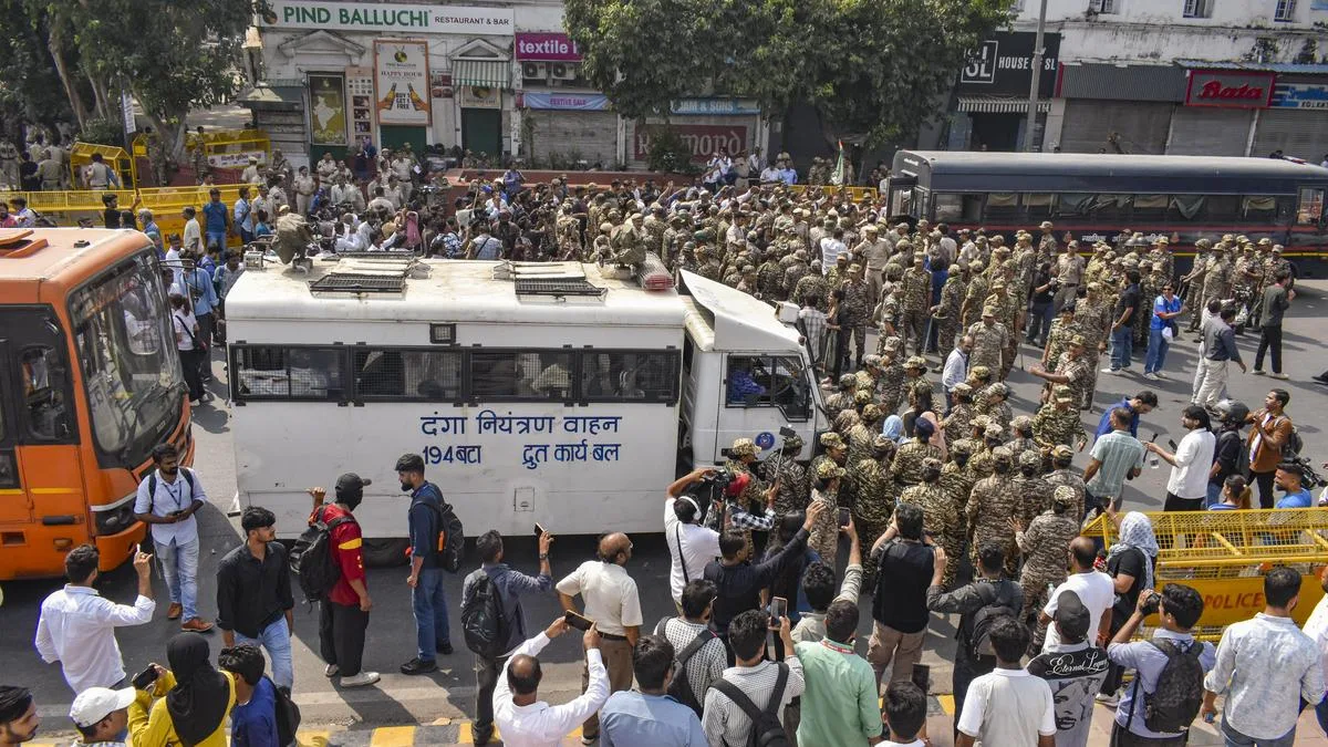 Top news of the day: Lawyers, journalists, Mamata, Kejriwal, Dipke detained over anti-CEC protest; contempt plea filed in Supreme Court over continued transit shutdown in Delhi, and more