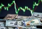 Dólar sobe a R$ 5,05 e Bolsa cai, política, petróleo e EUA no radar