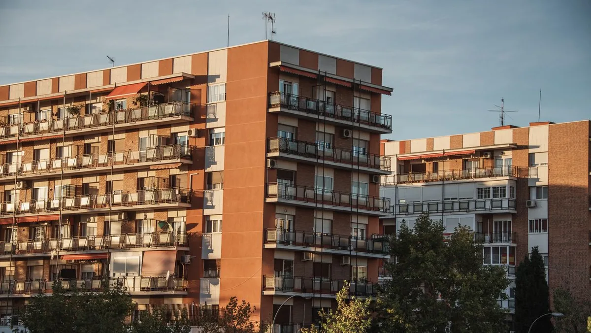 La psicología dice que las personas nacidas entre 1950 y 1970 priorizaron asegurar su casa frente a su pasión laboral