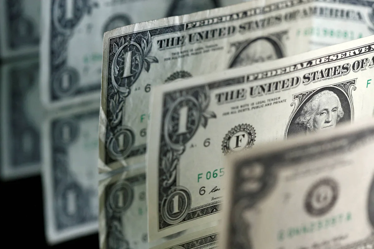 Tesouro dos EUA vende títulos de 30 anos com taxa mais alta desde 2001