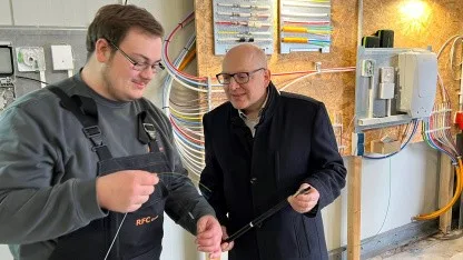 Telekom-Streit um Inhouse-Glasfaser: Eigentümer hatte Ausbau bereits an Pyur vergeben