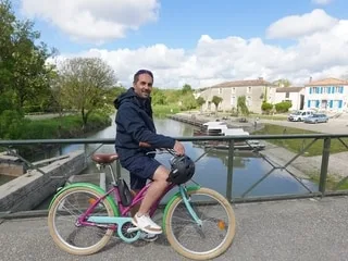 Tourisme. Damien Moulin propose des balades guidées à vélo pour découvrir le Marais poitevin autrement