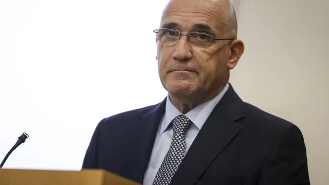 "Tempo esgota-se". Passos deixa aviso a Montenegro (e sugestões): Quais?