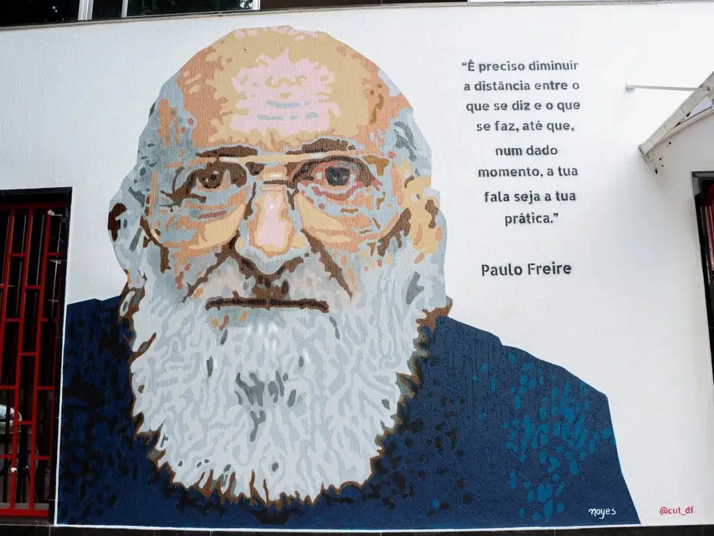 Um panorama de políticas públicas sobre trabalho sociocomunitário na América Latina