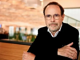 Marc Levy en prise avec l’actualité dans avec « Les Évadées »