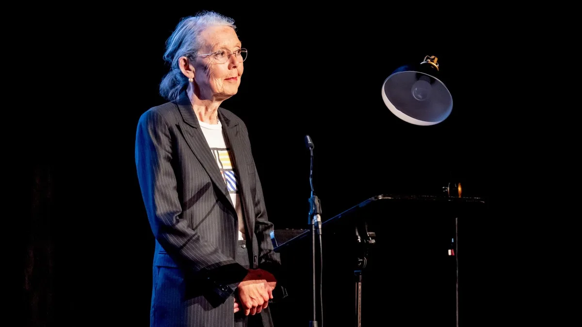 Literaturnobelpreis geht an Kanadierin Anne Carson