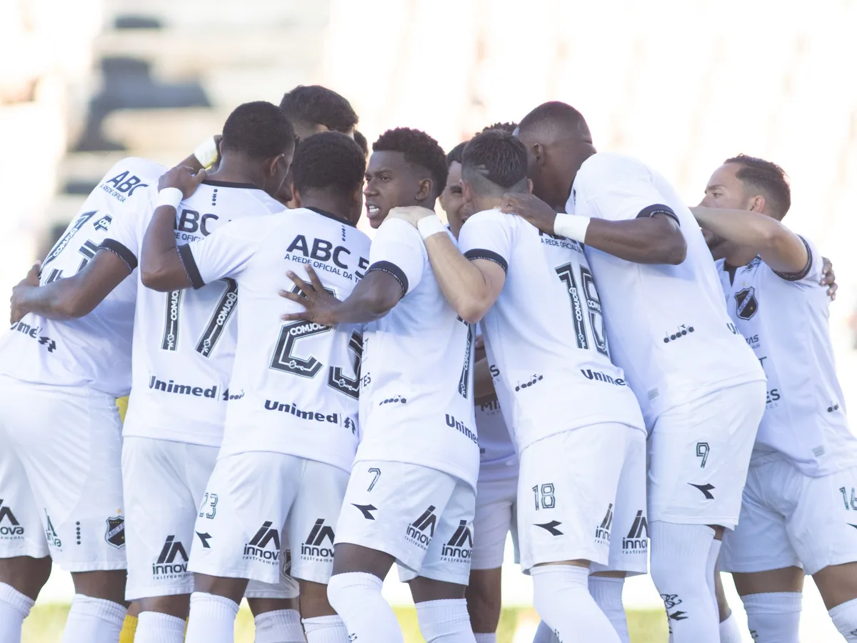 Rikelmi aposta na força da torcida para ABC buscar final da Série D