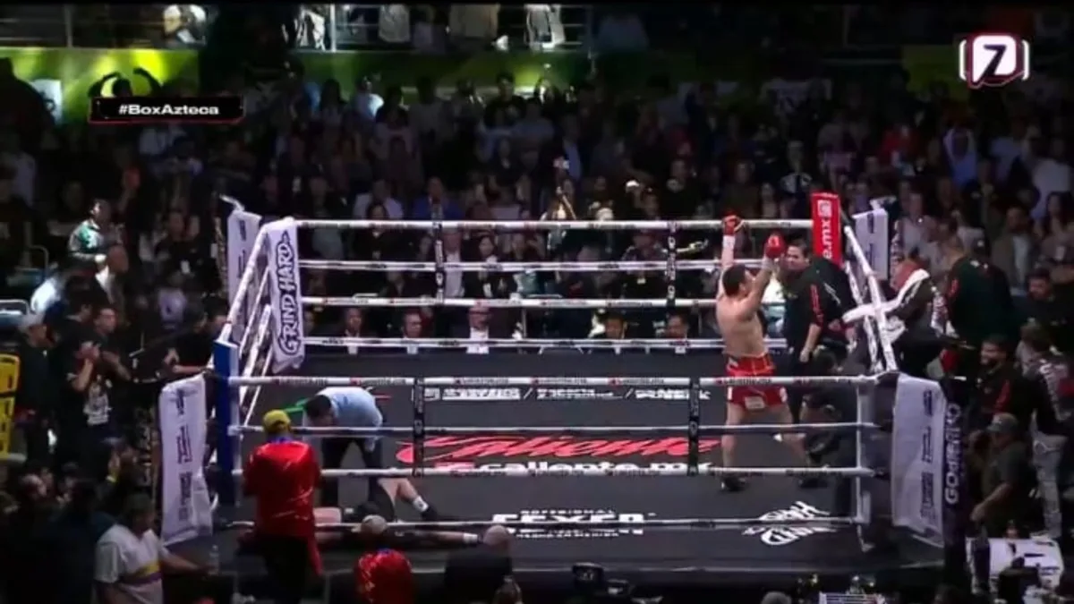 Hermanos Chávez salen con la mano en alto en Puebla tras ganar por nocauts