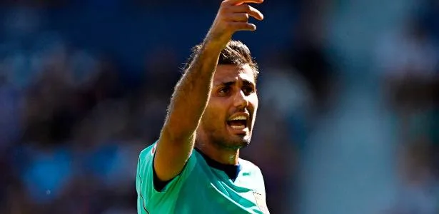 Não ser tão bom no ataque? Rodri diz o que Barça deve fazer para melhorar