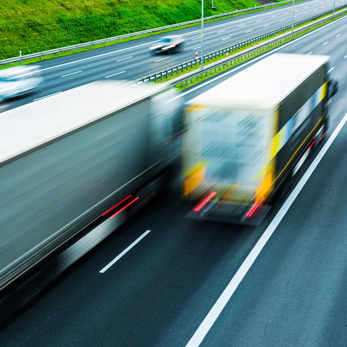 Trotz Aufhebung des Fahrverbots - Logistik-Bundesverband verzeichnet noch keinen Anstieg beim Lkw-Verkehr