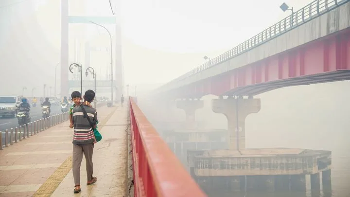 L'Asie du Sud-Est toujours plongée dans un épais brouillard toxique à cause d'incendies
