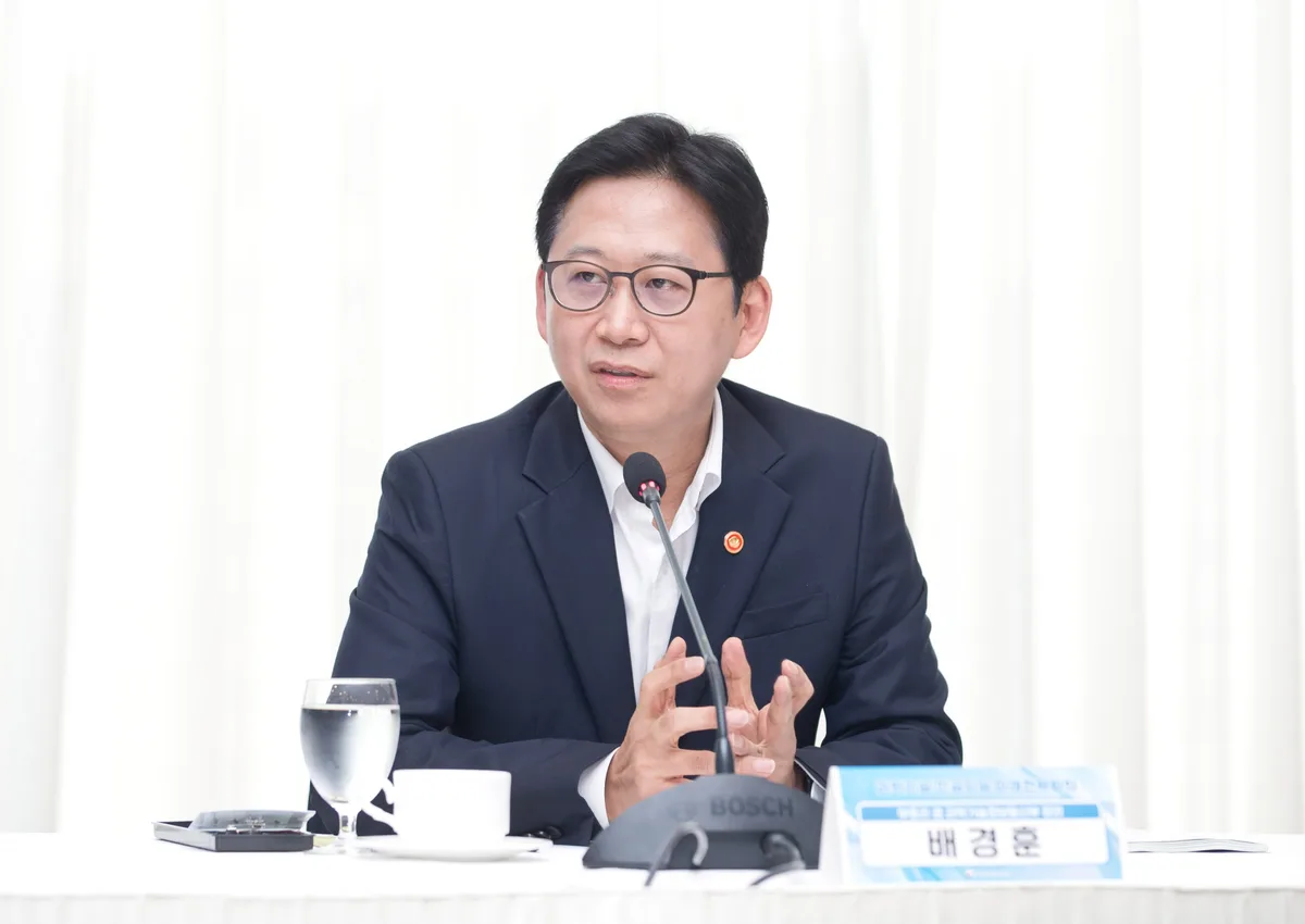 배경훈 “독파모 평가 방식 고민”… 모티프 이의신청 15일 내 결론