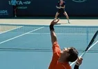 Marcondes salva match-point e faz quartas no challenger de San Diego