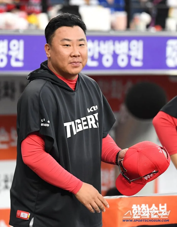 감격의 첫 3위 등극, 파죽지세 KIA...하지만 이범호 감독은 "신경 안쓴다" 왜? [고척 현장]