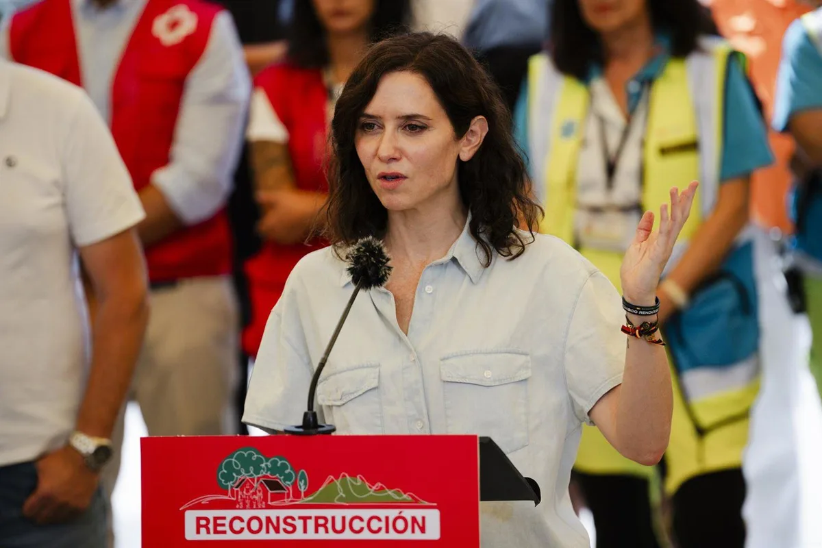 Ayuso alerta de que Ceuta está "al borde del colapso" y apunta a "problemas sanitarios y seguridad comprometida"