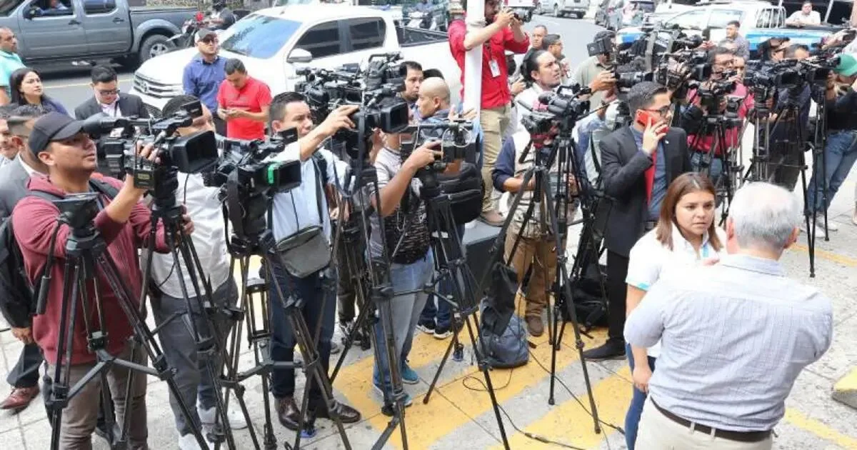 Organización registra más de 60 alertas por amenazas contra periodistas y sus familias en Honduras