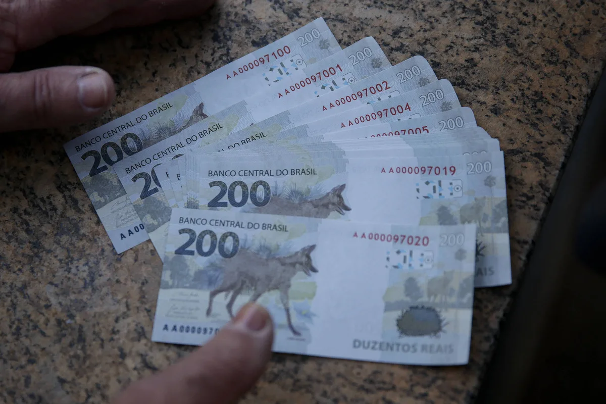 Poupança tem saque líquido de R$ 9,35 bi em agosto, diz BC