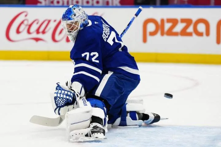 Bobrovsky, Maple Leafs looking to find traction