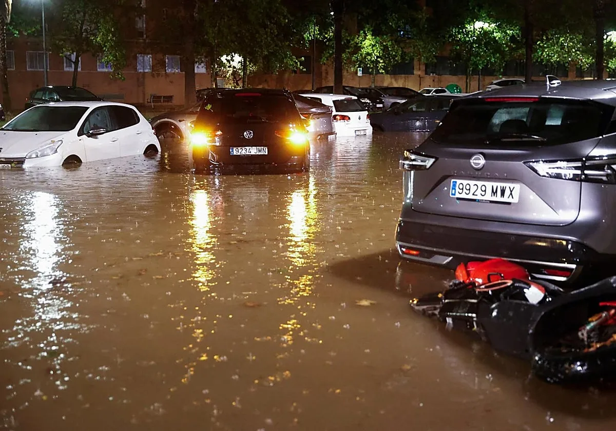 Valencia amanece en aviso naranja tras revivir las pesadillas de la dana