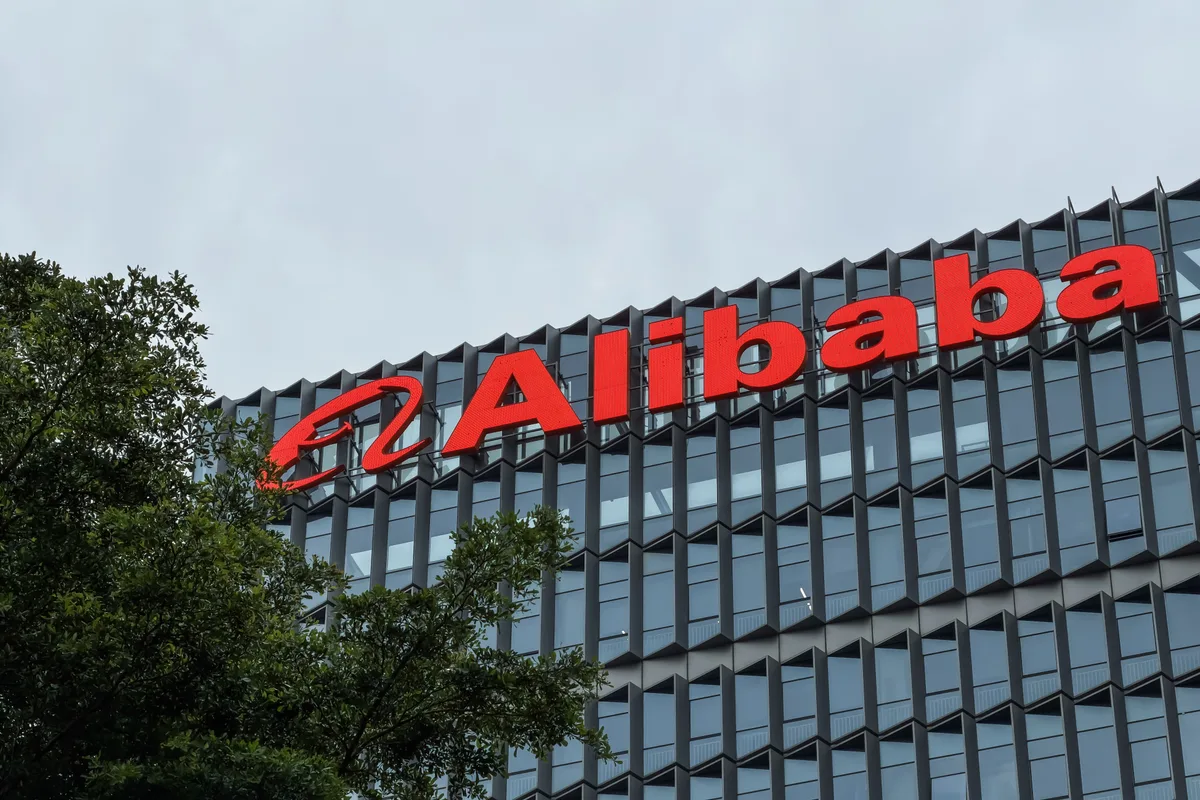 Gigante chinesa Alibaba instala data centers no Brasil com foco em IA