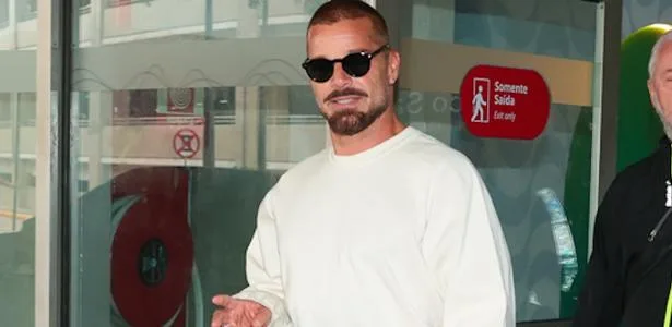 Pedro Sampaio e Ricky Martin vão comandar show do intervalo no NFL Rio Game