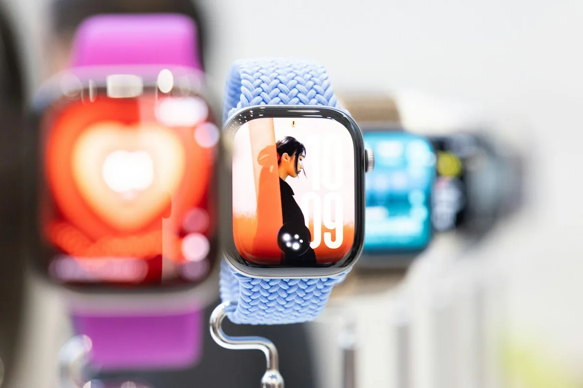 Apple’s new watches are always listening