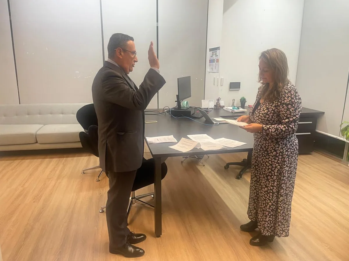 Supersalud designó a Roberto José Tercero como interventor de Nueva EPS en reemplazo de Jorge Iván Ospina