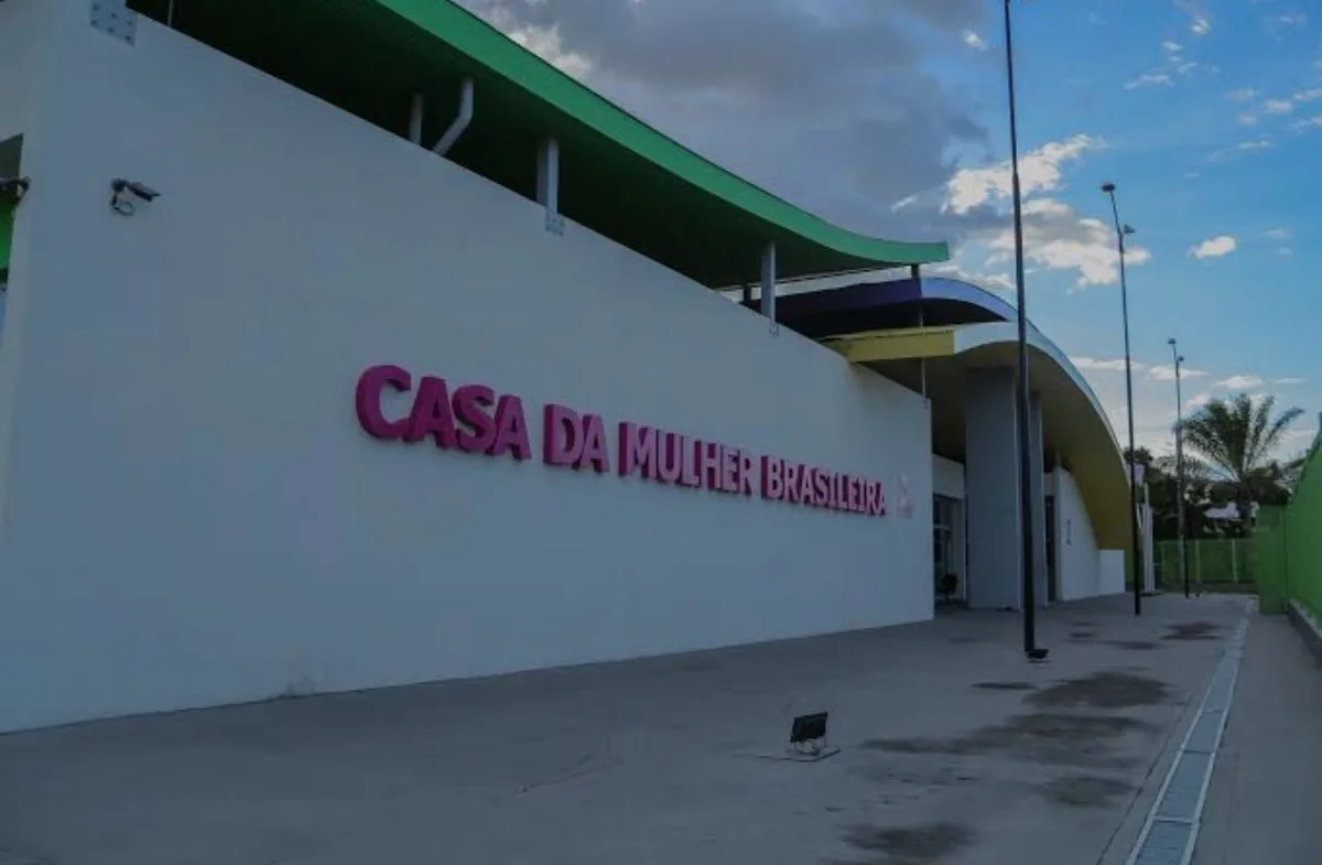Delegada alerta para sobrecarga e risco de colapso no Plantão Especializado da Mulher em Roraima