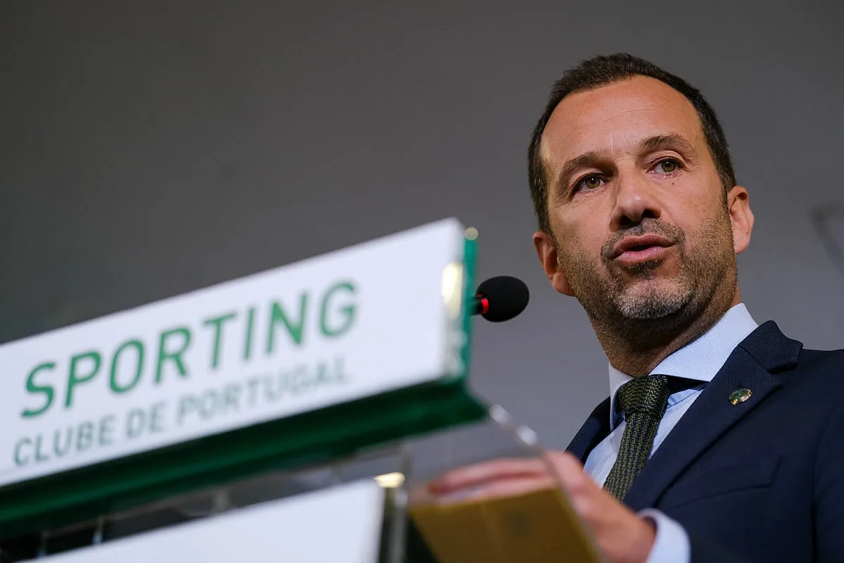 Varandas garante que Luis Suárez vai continuar no Sporting