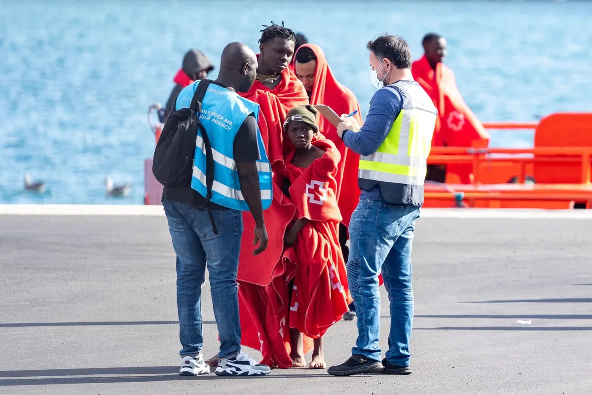 Una persona migrante, hospitalizada tras llegar en patera a Formentera