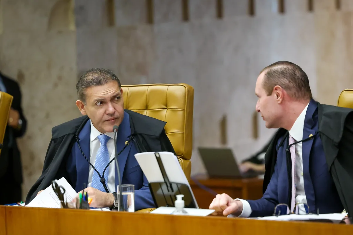 Nunes Marques se declara impedido e deixa julgamento de Moraes
