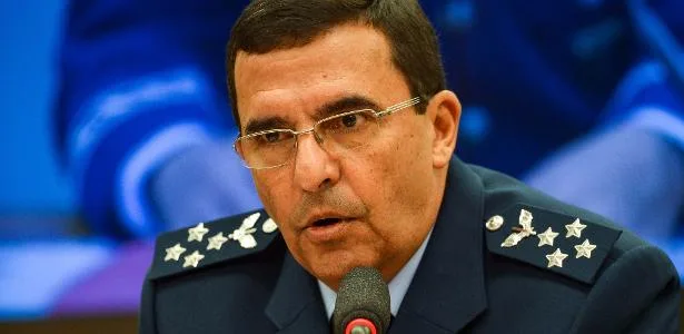 Cúpula militar avisou STF sobre risco de ruptura e pediu ajuda, diz ex-FAB
