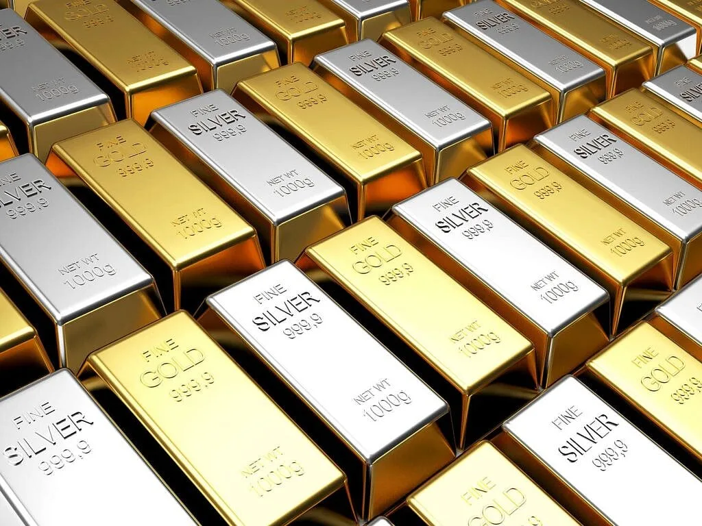 Preços do ouro e bitcoin disparam com venda de dólares e dívida recorde dos EUA