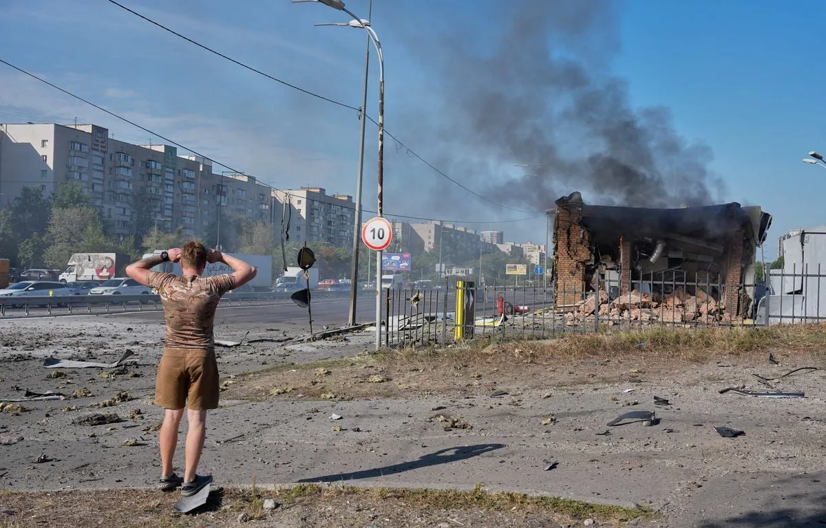 EN DIRECT Guerre en Ukraine : Une frappe russe sur une station-service fait deux morts à Kiev…
