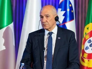Slovénie : un référendum controversé du gouvernement nationaliste rejeté par la population