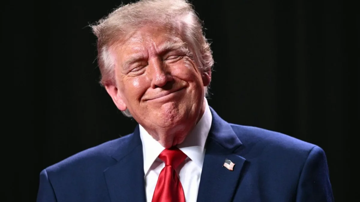 Trump: Wer nicht von „Superintelligenz“ spricht, ist ein „Feind“