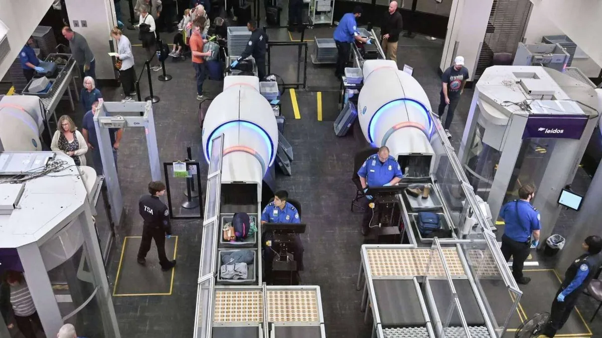 La TSA instala nuevos escáneres y las valijas de mano grandes irán a bodega