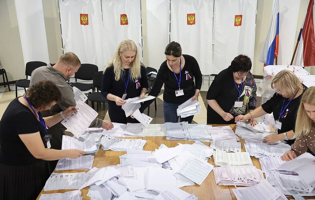 Partido governista vence eleições legislativas na Rússia