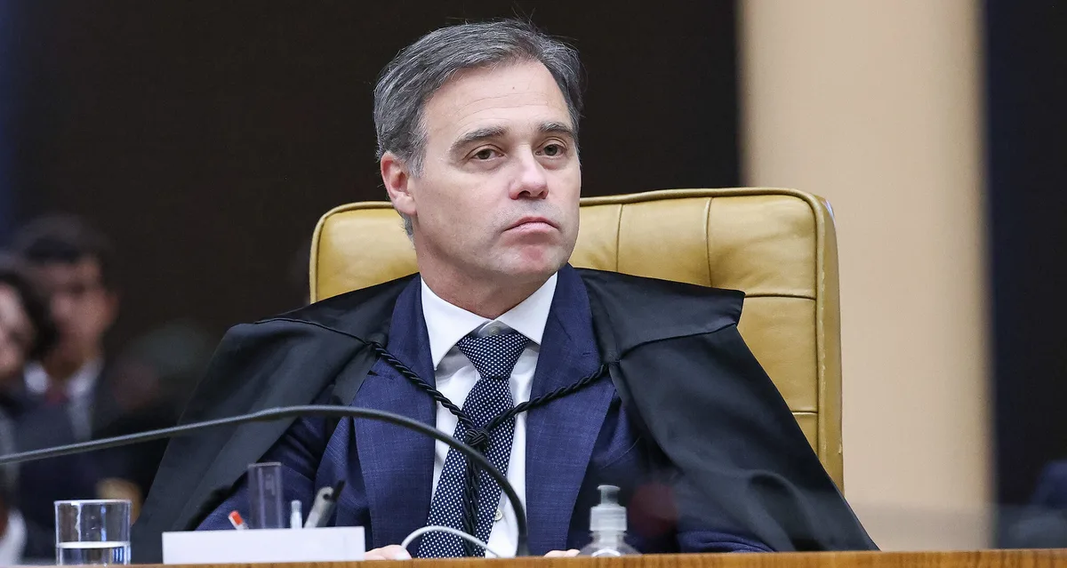 André Mendonça: novos elementos trazidos pela PF no caso Master devem ser analisados pelo plenário do STF