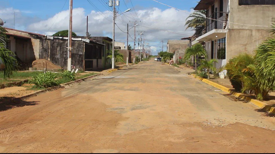 Constantes interrupciones eléctricas agobian a vecinos de Villa Upata