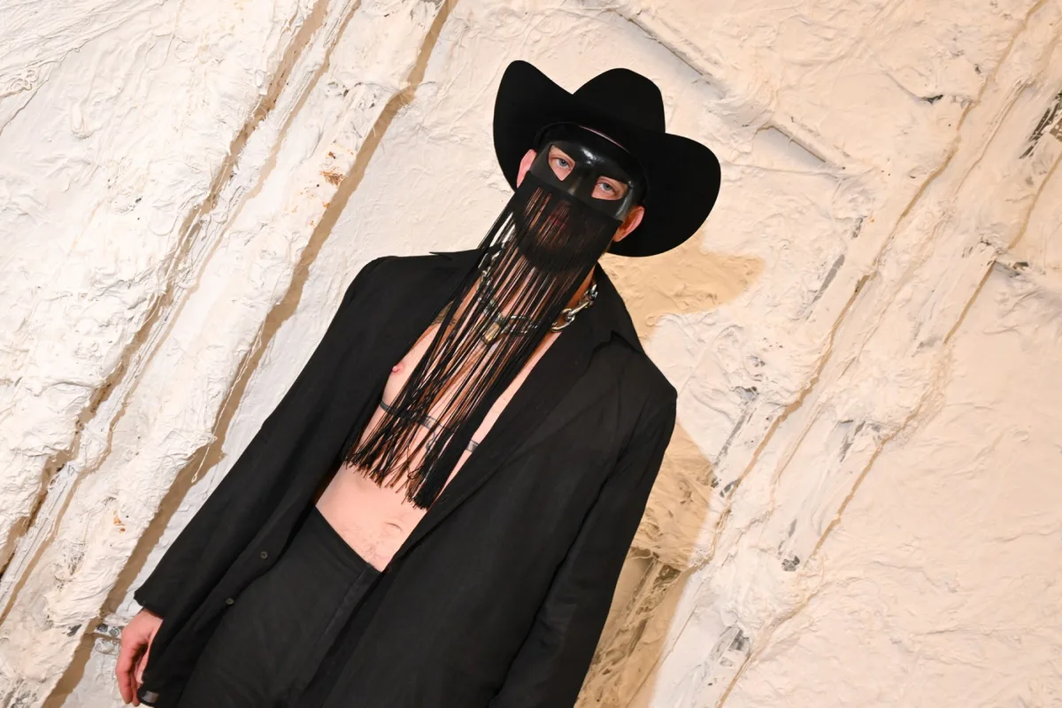 Orville Peck Remembers Dolly Parton During Emotional Appearance in London