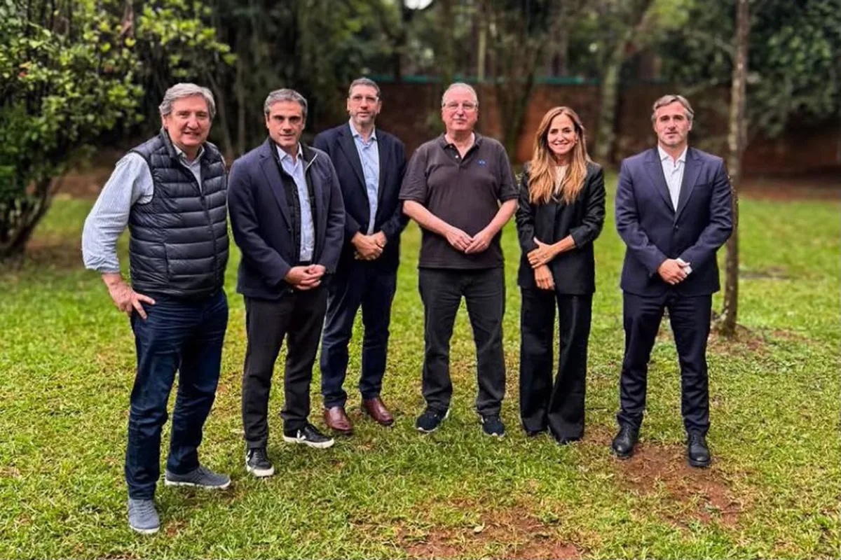 En una visita con impacto político, el peronismo federal buscó sumar a Passalacqua y Misiones podría salir de la órbita libertaria