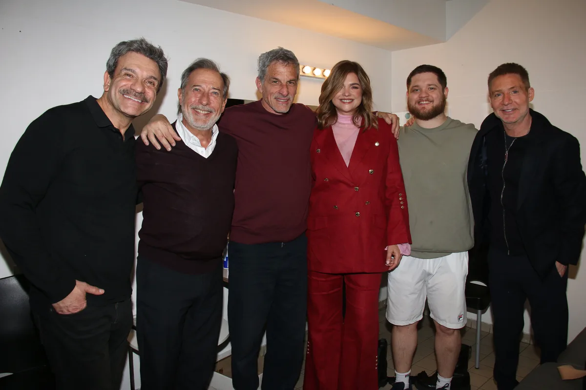 En fotos: del reencuentro de Adrián Suar y Araceli González a la presentación de una serie que dará que hablar