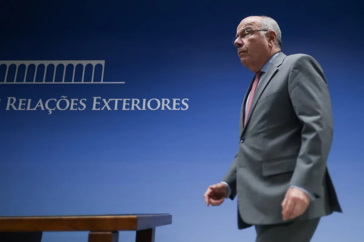 Mauro Vieira discute reconstrução da Venezuela com chanceler do país